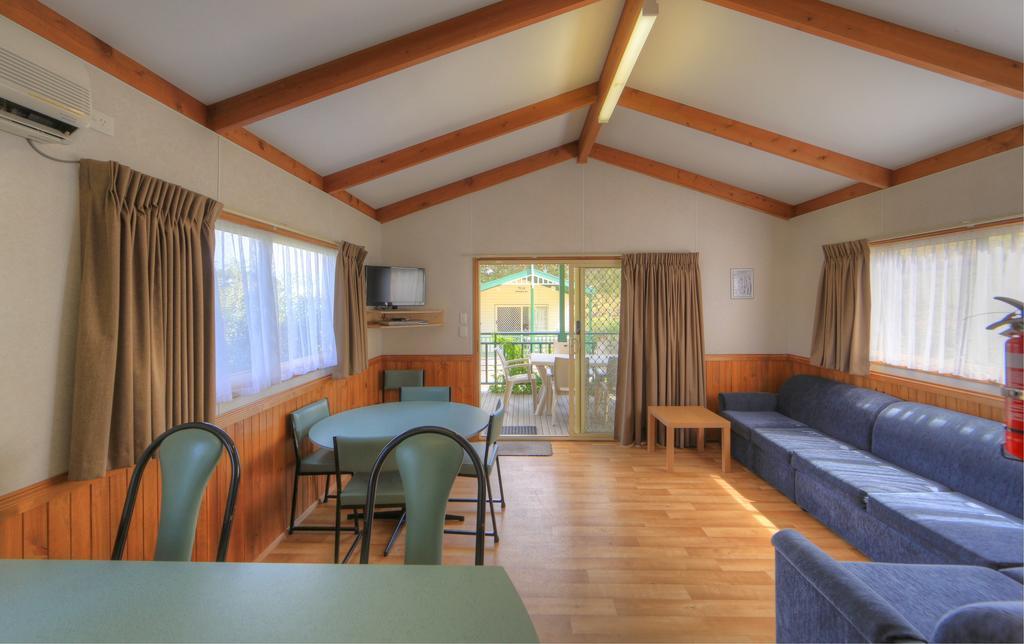 Toora Tourist Park Hotel Exterior photo